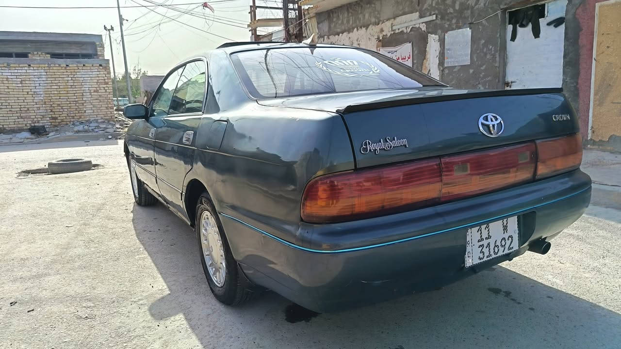 بطه كراون موديل 1992 رقم بغداد نكليزي باسمي سنويه لحد 2031 هزه جديده محرك 2500ديلكو السياره كفاله من الكصه ونقل جثه والضربه فقط جاملغ الخلفي وره السايق بي ضربه بصيطه كير محرك اكسل كهربائيات كلهه كفاله تخم تاير صدر خلفي امامي كله جديد  نقص تبريد فقط السعر ٤٨ وبيهه مجال مكاني بغداد حسينيه ستفسار ***********
