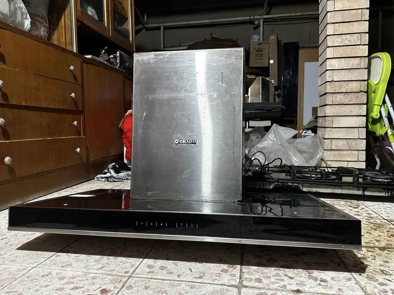 للبيع طباخ  منضدي + مرشحة
شغالات استعمال قليل ماركة ايطالية 
مكاني بغداد شارع فلسطين 
رايدهن ١٥٠ الف 
***********
