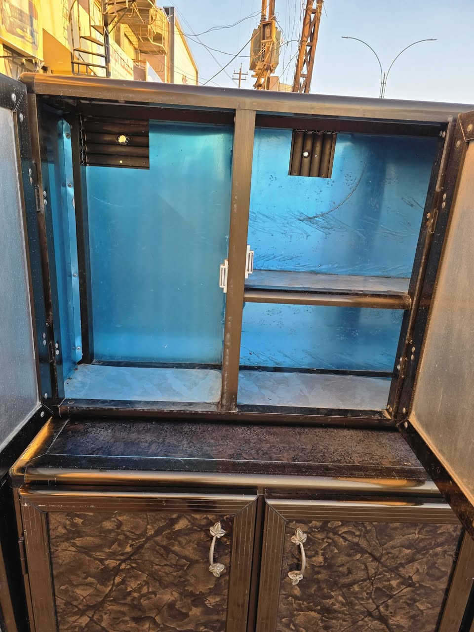 كاونتر احطاطه مترين ونص السنك متر ونص النظافه 90٪ بسعار مناسبه
العنوان تكريت شارع الزهور مقابل كليه تربيه البنات مجاور الناصر مول
*********** اتصال 
***********اتصال
***********واتساب فقط
