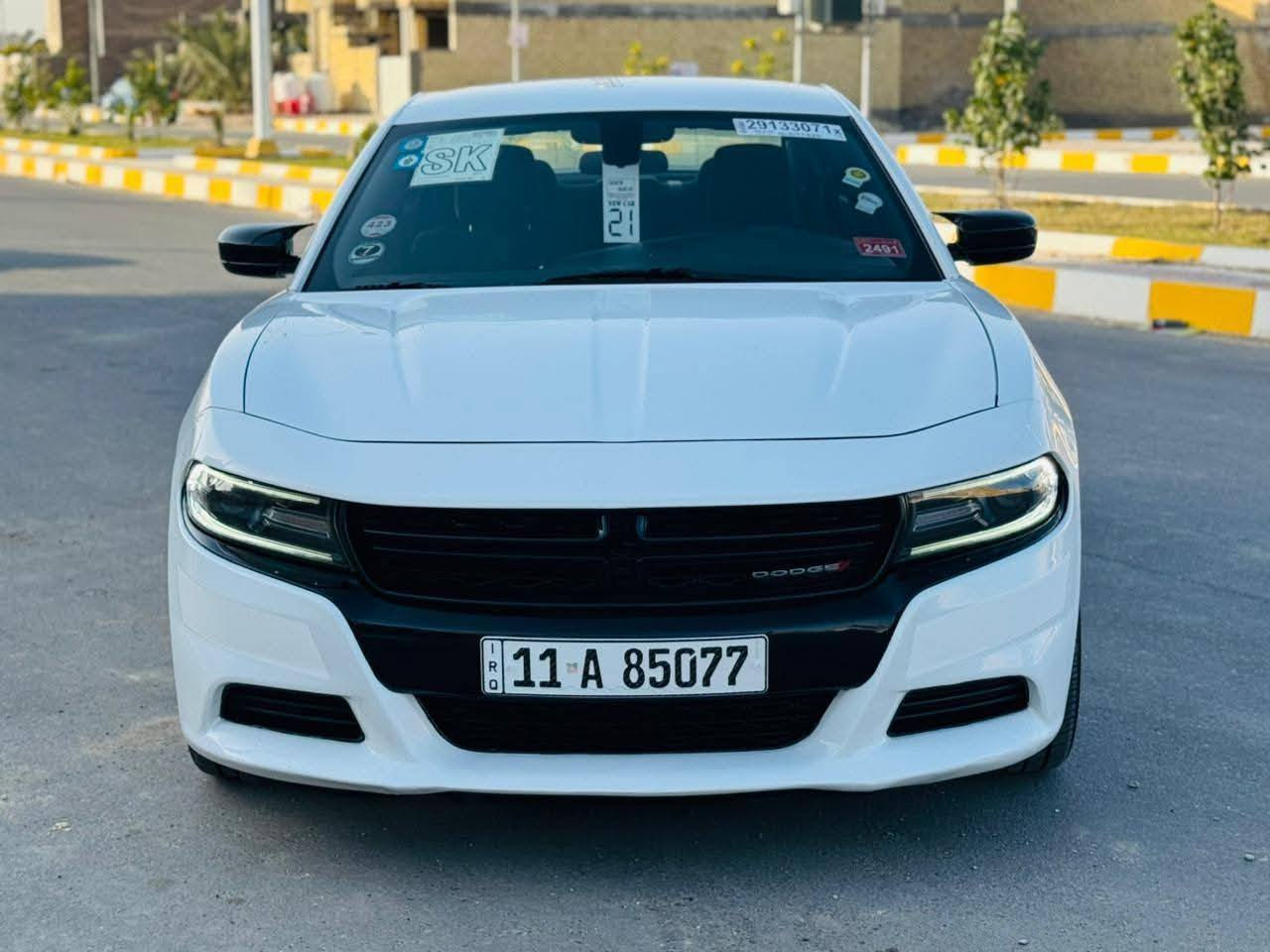 جارجر مديل ٢٠٢٠ اصل بسمي بغداد
تبديل جاملغ وبنيد فقط
 الباقي مكفول من كلشي

مواصفات SXT 

كشنات كهربائي بصمة تشغيل لد مامي خلفي
حساسات خلفي 
شاشه جبيره
تخم تاير جديد ويل أصلي حساسات اطارات
لايتات زنون لد زنون ثلجي 
تشغيل عن بعد
مكينه كير حداديه تبريد كله بشرط على وضع شركه بدون اي فتح 
سنويه جديد تحويل ثاني يوم 
مكينه 3600 سته سلندر بدون اي فتح سياره كلش جديدة

ماشيه 100الف
السعر 223وببها مجال قليل للاستفسار ***********
مكان السياره ناصريه مركز 
علما السونار مرفق بالمنشور
