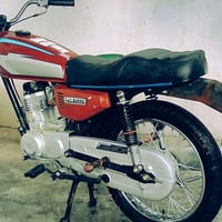 دراجه البيع موديل 2025 مكفوله الاتصال عل الرقم 07774813351