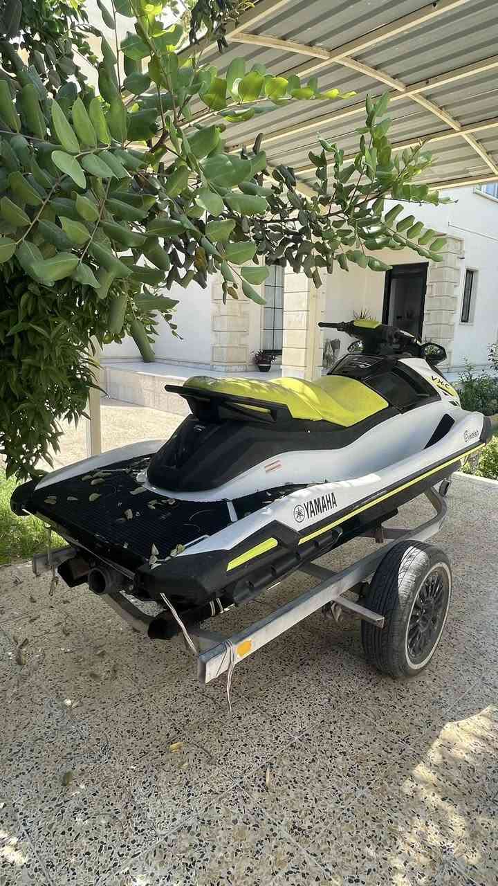 ياماها2021 3 بستم مكينه مَ مفتوحه بشرط مكاني موصل ***********

