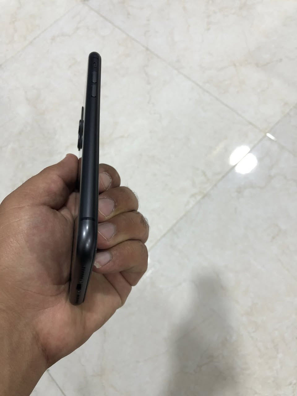 للبيع ايفون 11 ذاكرته 128 كيكه جهاز لوك شخط مابي كاميراته فول شاشه بلادي فيس ايدي شغال جهاز شرط حاسبه هواء مامفتوح وتر برو شرط بطاريته بلادي 79 شرط مايصرف شحن نمودج M أمريكي سعر 240 وبي مجال خاص او اتصل ***********
