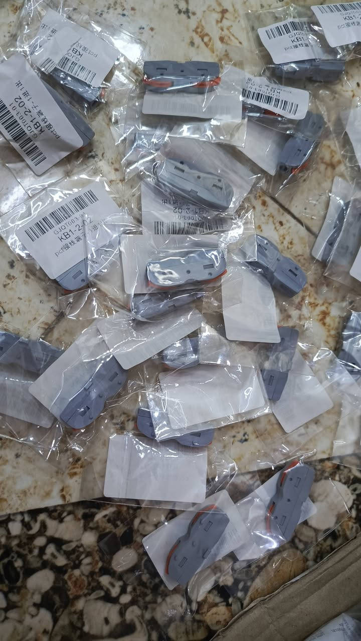 أي قطعة تردون سكرين وعله الواتساب او عله الخاص ***********
