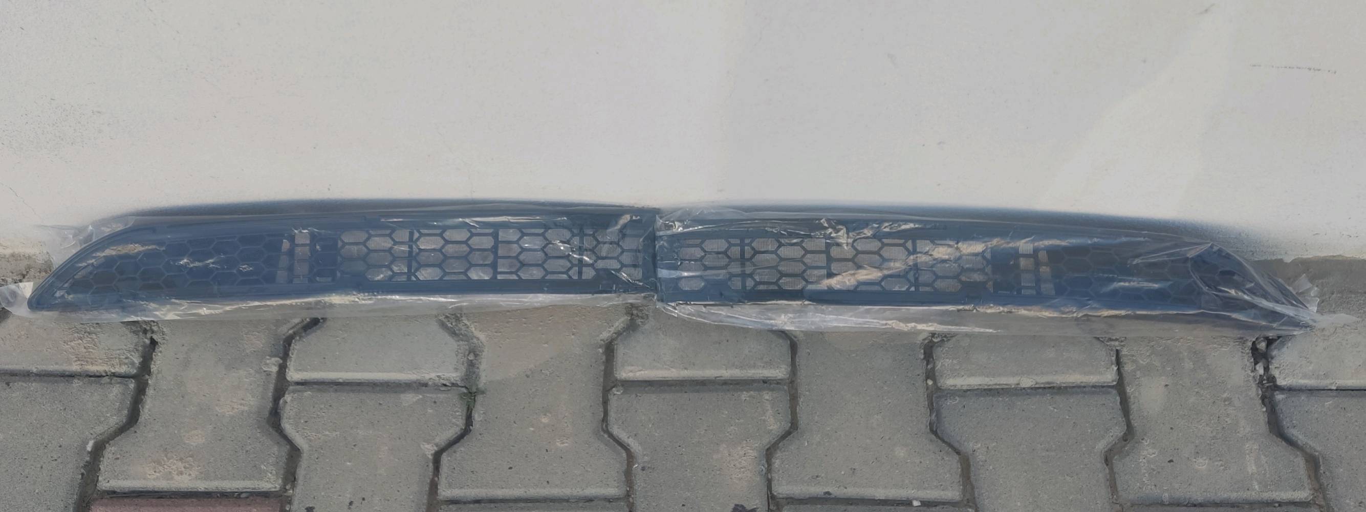 شبكات حماية لسيارة تسلا موديل 3 إصدار 2024 2025 هايلايند. 
يوجد توصيل لجميع انحاء العراق