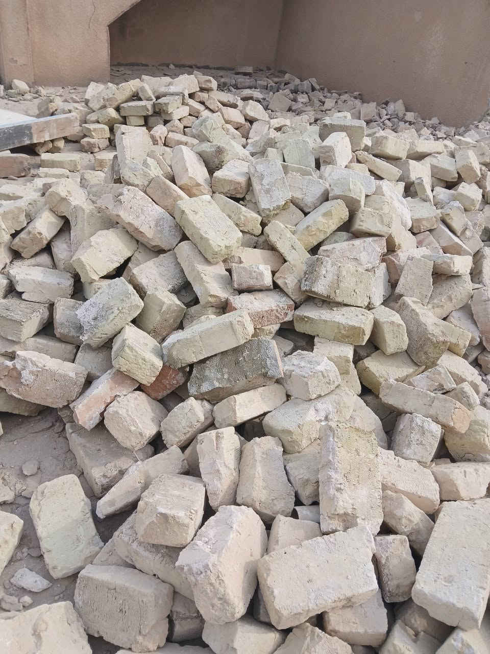 طابوك للبيع ***********
