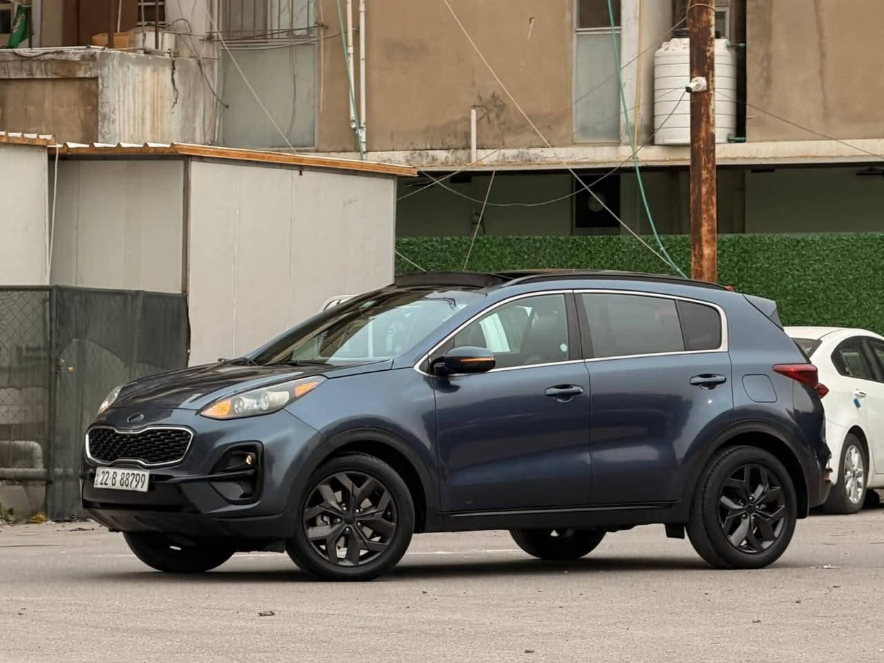 للبيع سبورتاج موديل2021 امريكي 
فول فول موصفات عدا البصمه حادثهة كلش خفيف داخل الصور
رقم شمالي بأسمي السعر 170 ورقة 
عنوان السيار 🚙🚘 بغداد 
الاستفسار *********** واتساب+اتصل
