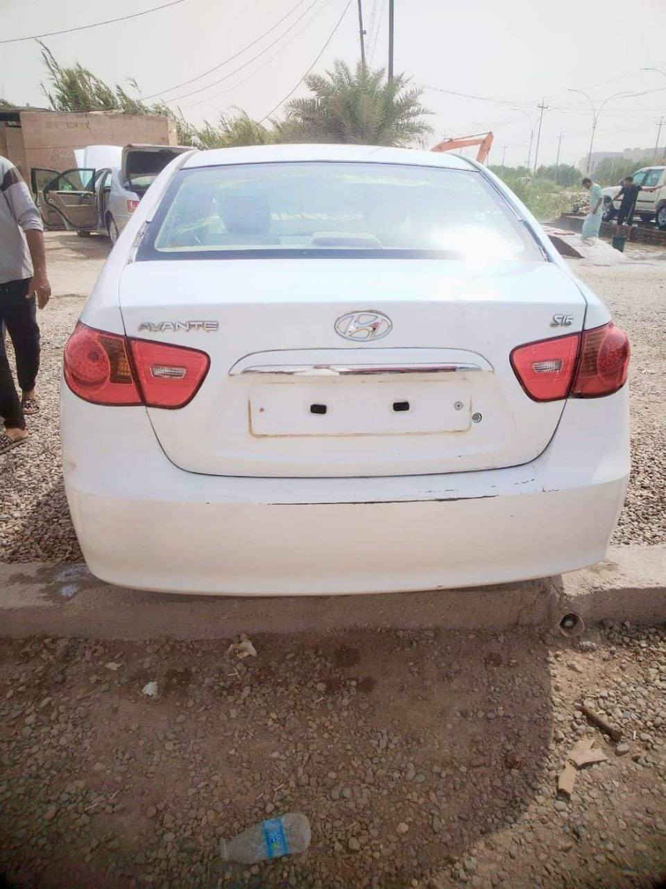 افانتي 2008 
محرك 1600 جديد مع كير جديد 
حدادية كاملة 
دواخل نظيف جدا 
كصة جنطة 
بيها رقم بغداد انكليزي 
السعر 43 
اتصال فقط ***********
المكان /البصرة
