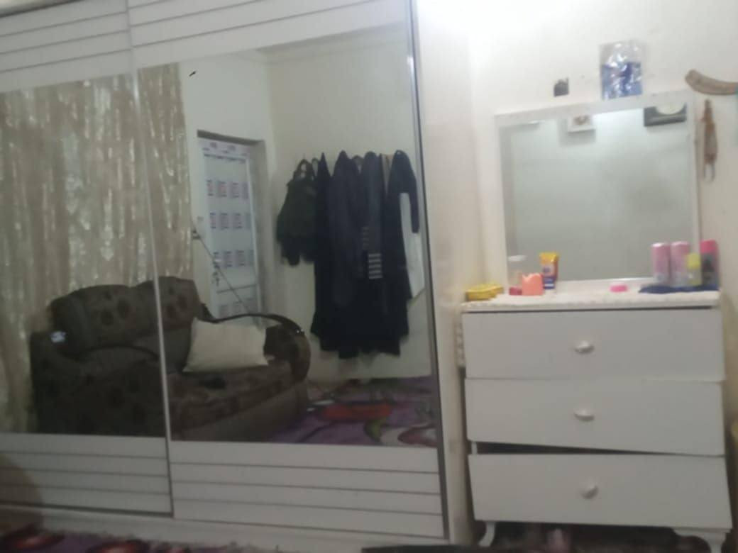 عرفه نوم 5قطعه أي عيب مابي لبيع ***********
