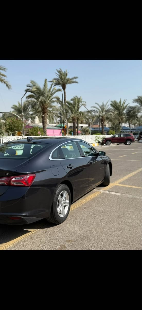 سلام عليكم
للبيع
ماليبو LT موديل 23 
حادثها جاملغ خلفي فقط بدون ايرباك
كامره و رادار و حساسات
تدفئه كشنات و تشغيل عن بعد
السياره ماشيه 38 ميل 
رقم اربيل
مكانها المنصور الاميرات 
السعر 146$و بيها مجال 
للاستفسار *********** بغداد, العراق
