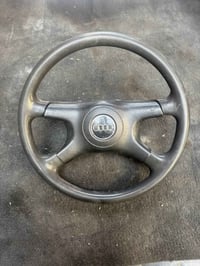 متوفر جميع ادوات اودي من موديل88الى 95 توصيل جميع المحافظات  التوصيل خ...