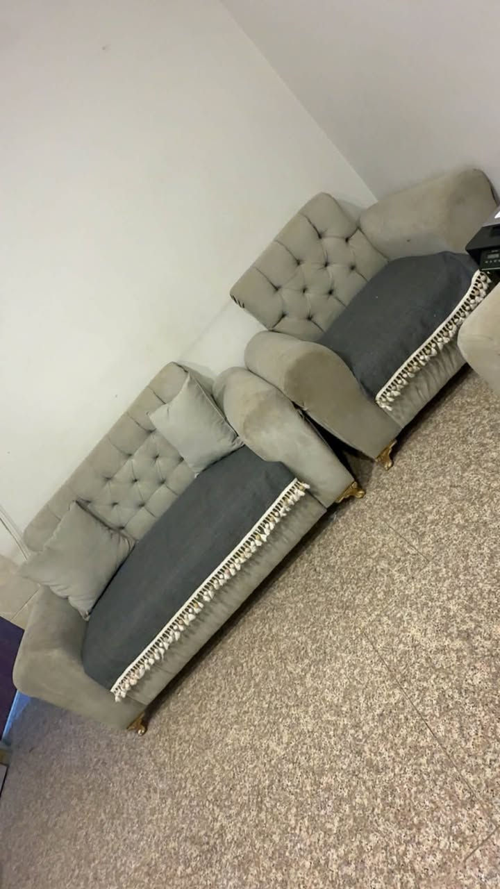 تخم عراقي تفصال اخو جديد 7مقاعد سعر ب250عنوان بغداد حي الجهاد


**إذا كنت صاحب هذا الإعلان وتريد حذفه لأي سبب، رجاءا أرسل رسالة إلى الدعم الفني**