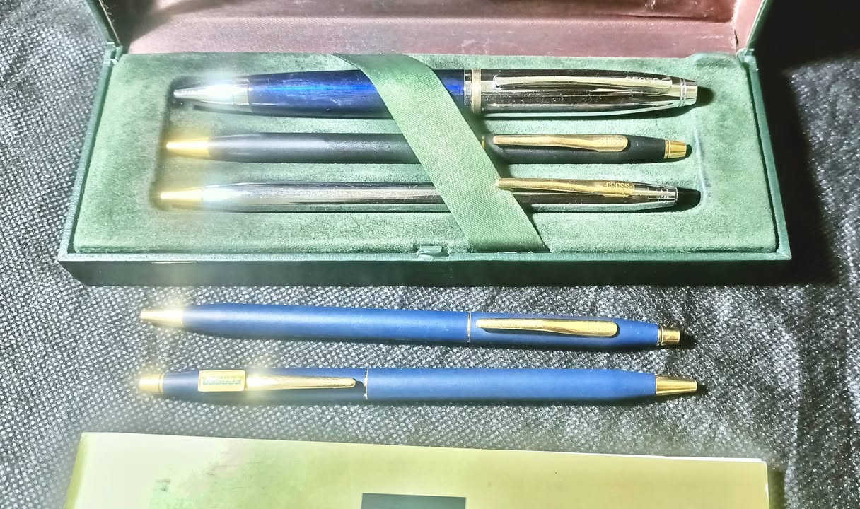 ٥ أقلام كروس بيع مباشر


**إذا كنت صاحب هذا الإعلان وتريد حذفه لأي سبب، رجاءا أرسل رسالة إلى الدعم الفني**