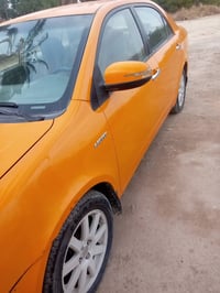 سياره جيلي موبل موديل 2013  للبيع سياره جاهزه  للاستفسار اكثر عن السعر...