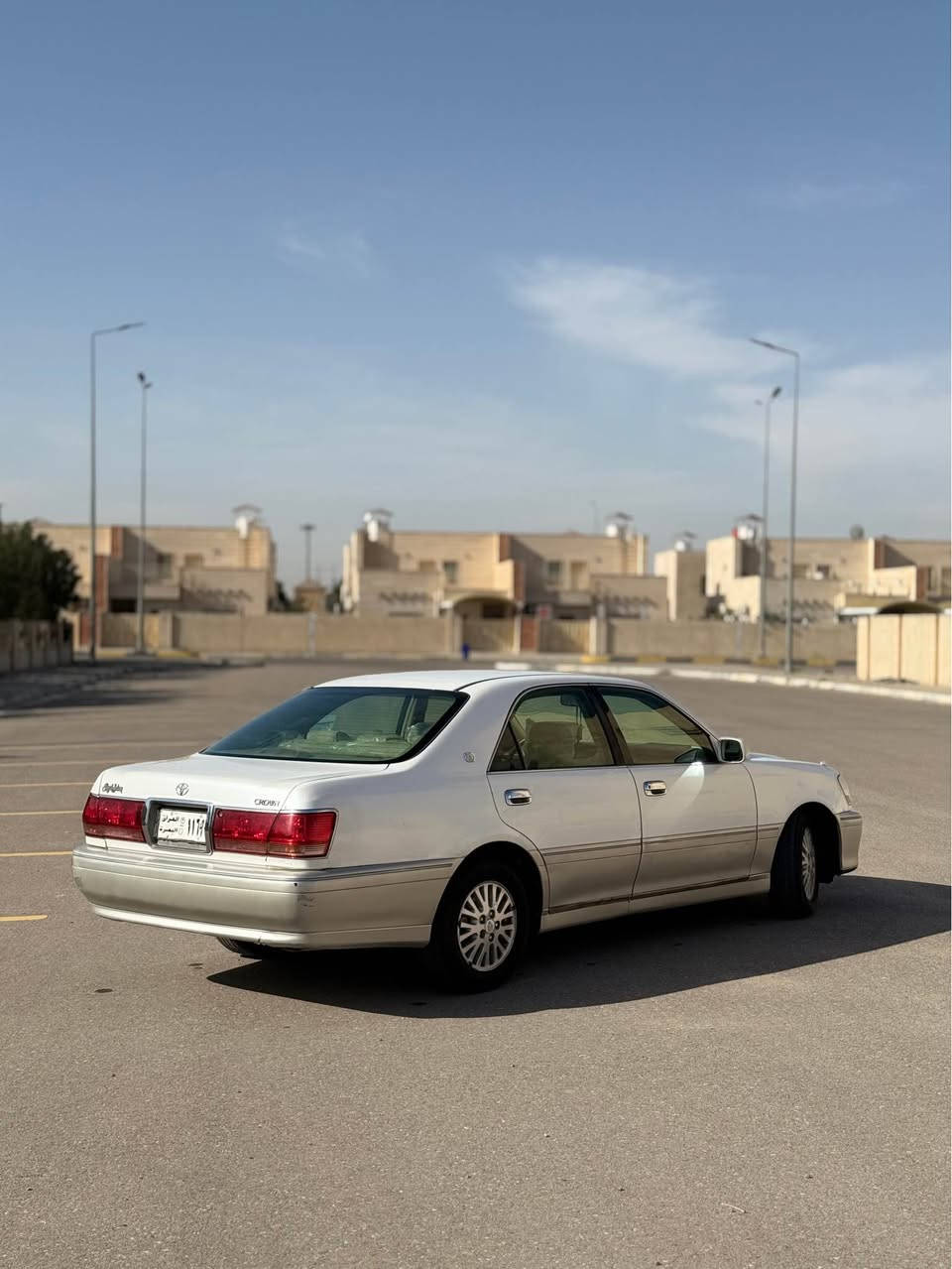 جنون موديل 2000 للبيع او مراوس
مكفوله من الكص والنقل والأصوليات 
مكينة 3000 جديدة
كير اكسل كفالة
كهربائيات كاملة
115 وبيها مجال 
للاستفسار
*********** الزبير, البصرة
