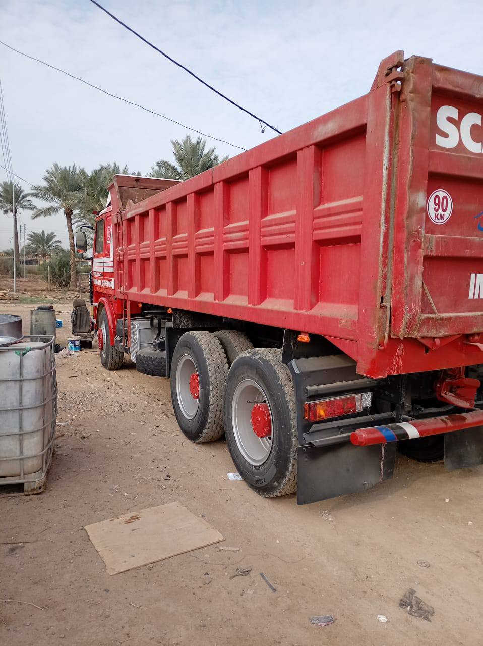 السلام عليكم
سكانيا للبيع 143 موديل 1996 

سياره خير من الله گبل للشغل

العنوان بغداد تقاطع النهروان

***********
