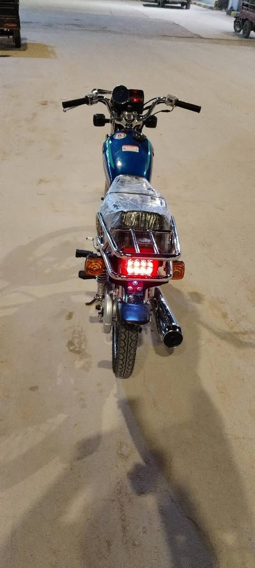 سلام عليكم
دراجه نامه شلامجه مديل ٢٢ مخزونه نضافه فول أوراق اصولي ٧ وكيلها نوار الباشا الدراجه كامله ماناقصه برغي كهربائيات كله شغاله مكاني ديوانية مركز ***********
