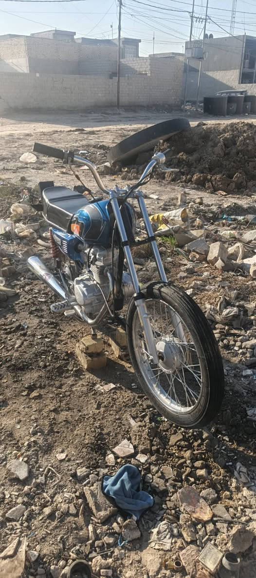 السلام عليكم دراجه نامه للبيع 250 وبيه مجال اوراق موديل 18 للستفسار ***********
