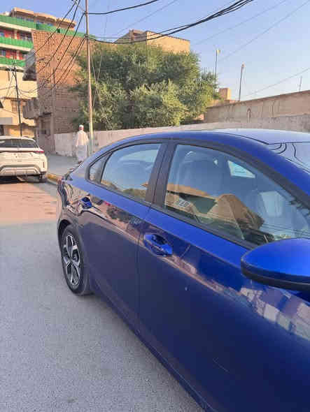 السلام عليكم فورتي موديل (١٩)
معوقين بعد (١١)شهر وتصير حرة 
السيارة موجودة وبغداد 
***********
