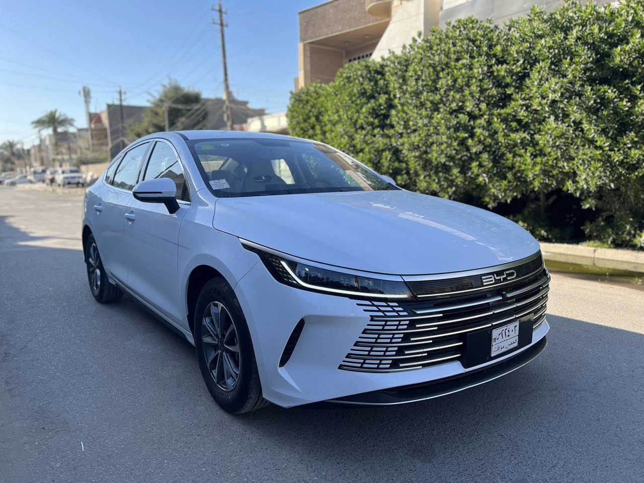 السلام عليكم 
بي واي دي  دستروير بعدها زيرو ماشيه الف  على وضع الشركه 
داخل ابيض وشاشه قلابه   بصمه وكارت مكان بغداد الامين 
السعر 18500          للاستفسار ***********
