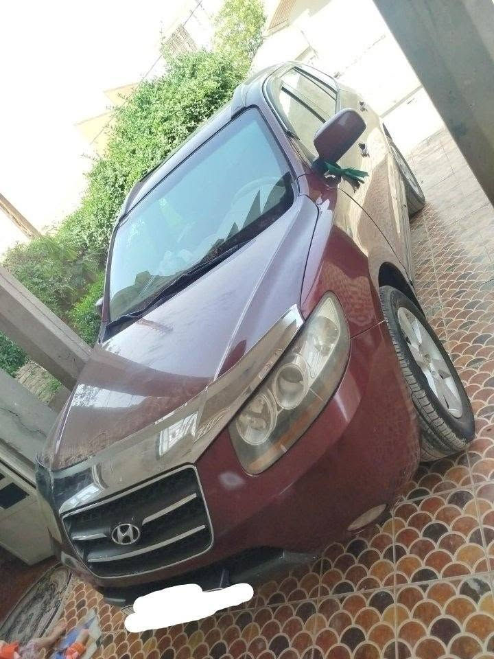 السلام عليكم سنتافي للبيع
مكينه 6 كير كهربائيات فول تبريد خبر من الله 
فتحه سقف كشنات كهرباء حداديه 90 
5راكب رقم بغداد نكليزي باسمي 
حادث بنيد وجاملغ امامي وباب وجاملغ خلفي،،،،، وباب الجنطه مبدل
مكان السياره بابل 
السعر 95
***********
