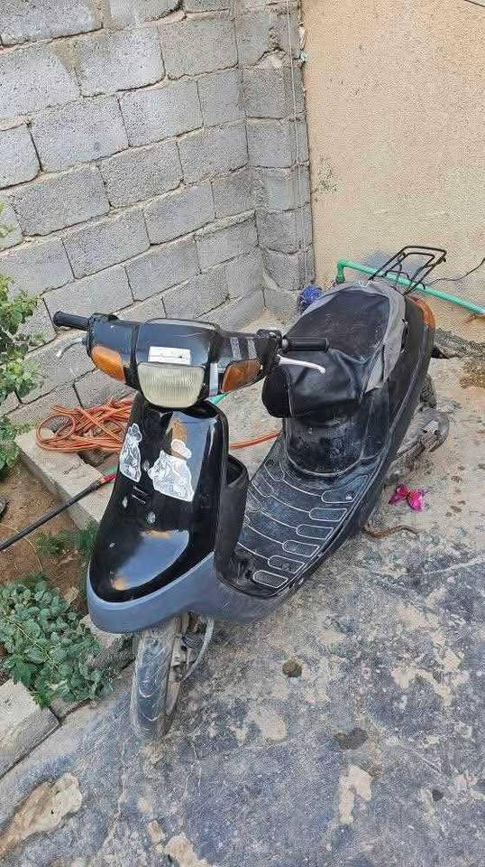 بيع  مستعجل كلش دراجه بطه نضيفه وناعمه سعرها 175كهربائيات شغاله لايت واشاير اوراق باسمي العنوان كربلاء لاستفسار خاص *********** 
الحر الصغير حي الهادي
