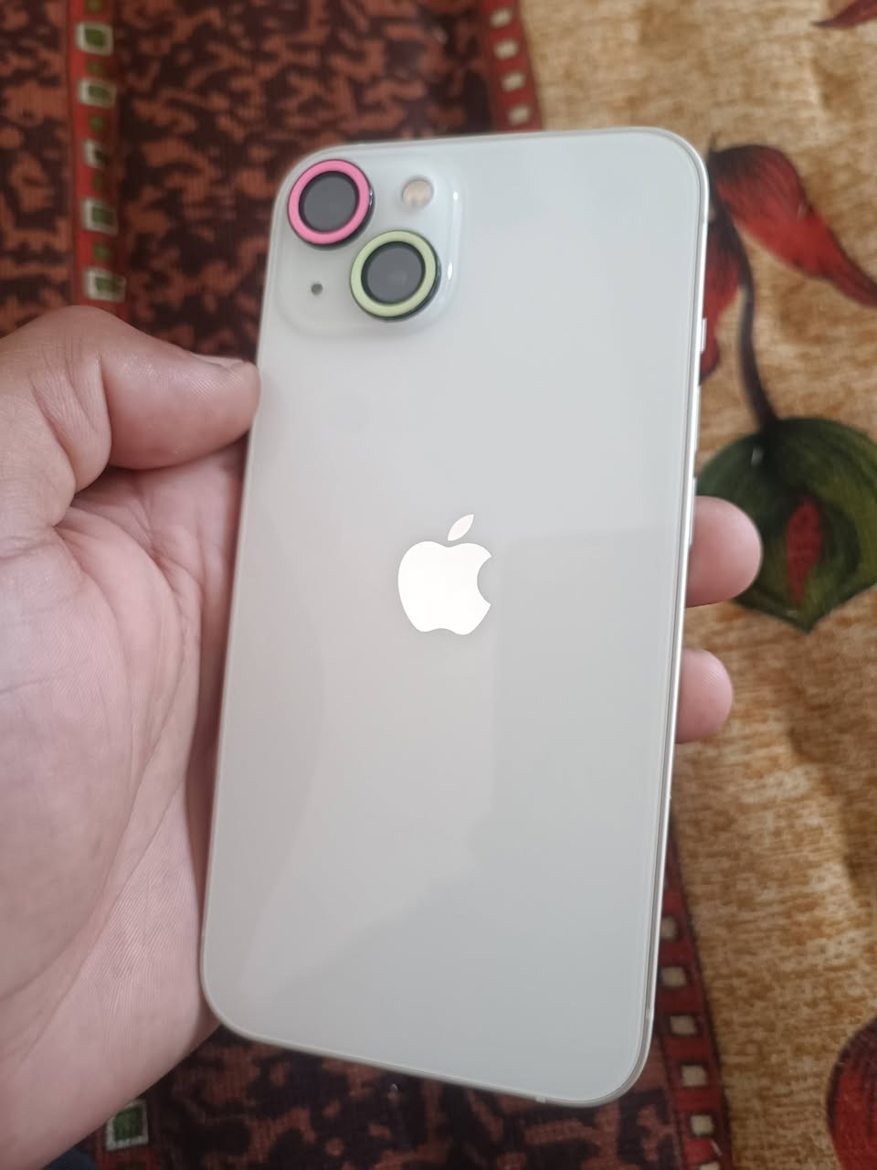 ايفون 13 ذاكره 128 بطارية 91 جهاز كلة بلادي شخط مابي مكفول للبيع و مراوس شراي خاص و اتصل  ***********
