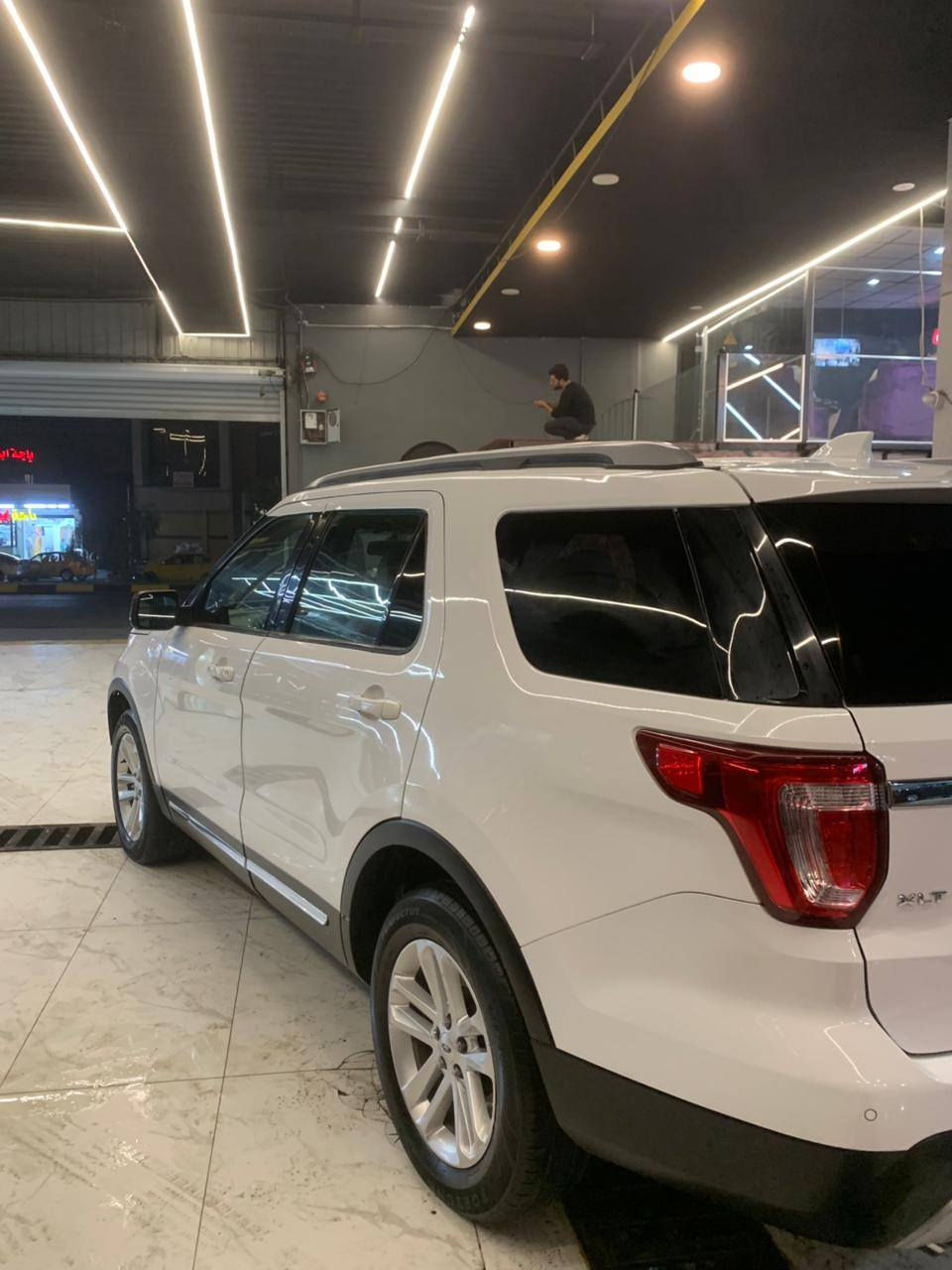 للبيع
سعر 162
للبيع
فورد أكسبلور 2017 مواصفات XLT ماشية 125 الف 
وارد امريكي 
🚫صبغ جاملغ خلفي يمين وتبديل جاملغ امامي يمين وصبغ ربع البوند بدون دواخل مرفوق رقم الشاصي  مع الصور 
محرك ٤ سلندر حجم 2.3 
كير محرك وضع شركة برغي ممفتوح بيها
رقم اربيل دولي سنوية جديدة لل٢٠٣٠شرط التحويل 
مواصفات 
كشنات جلد وكهرب 7 راكب /
3قطع تبريد مركزي❄️❄️
تشغيل عن بعد .. بصمة تشغيل .. بصمة ابواب .. صندوك كهرباء .. رادار جانبي .. رادار خلفي .. توقف ذاتي .. شاشة جبيرة .. نظام خرائط ..
 لايت بك لايت ليد + زينون بلاد ..
السياره جاهزه ونظيفه 
العنوان موصل حي النور 
***********
***********
