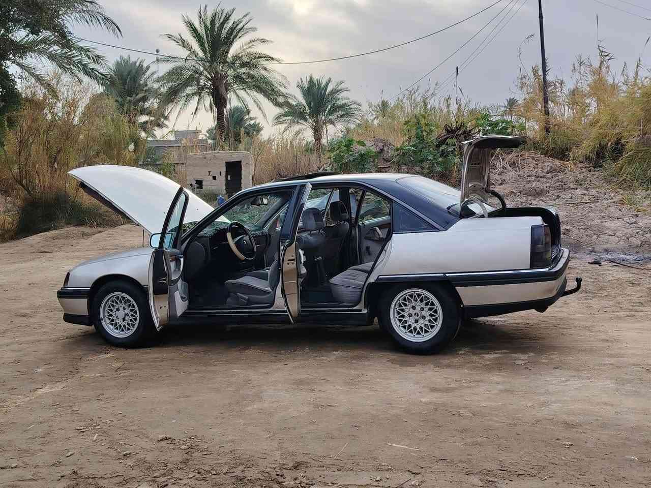 اوبل اوميكا للبيع موديل 93 محرك وكير مكفولات كير اوتماتيك تبريد شغال سنويه لل 30 بسمي السياره بلاديه لا صبغ  ولاخياس كهربائيات كله شغال فول موصفات دواخل جديده حيل بلاديه
سعر 55 وبيه مجال الشراي مكان بابل قضاء القاسم
(***********)
