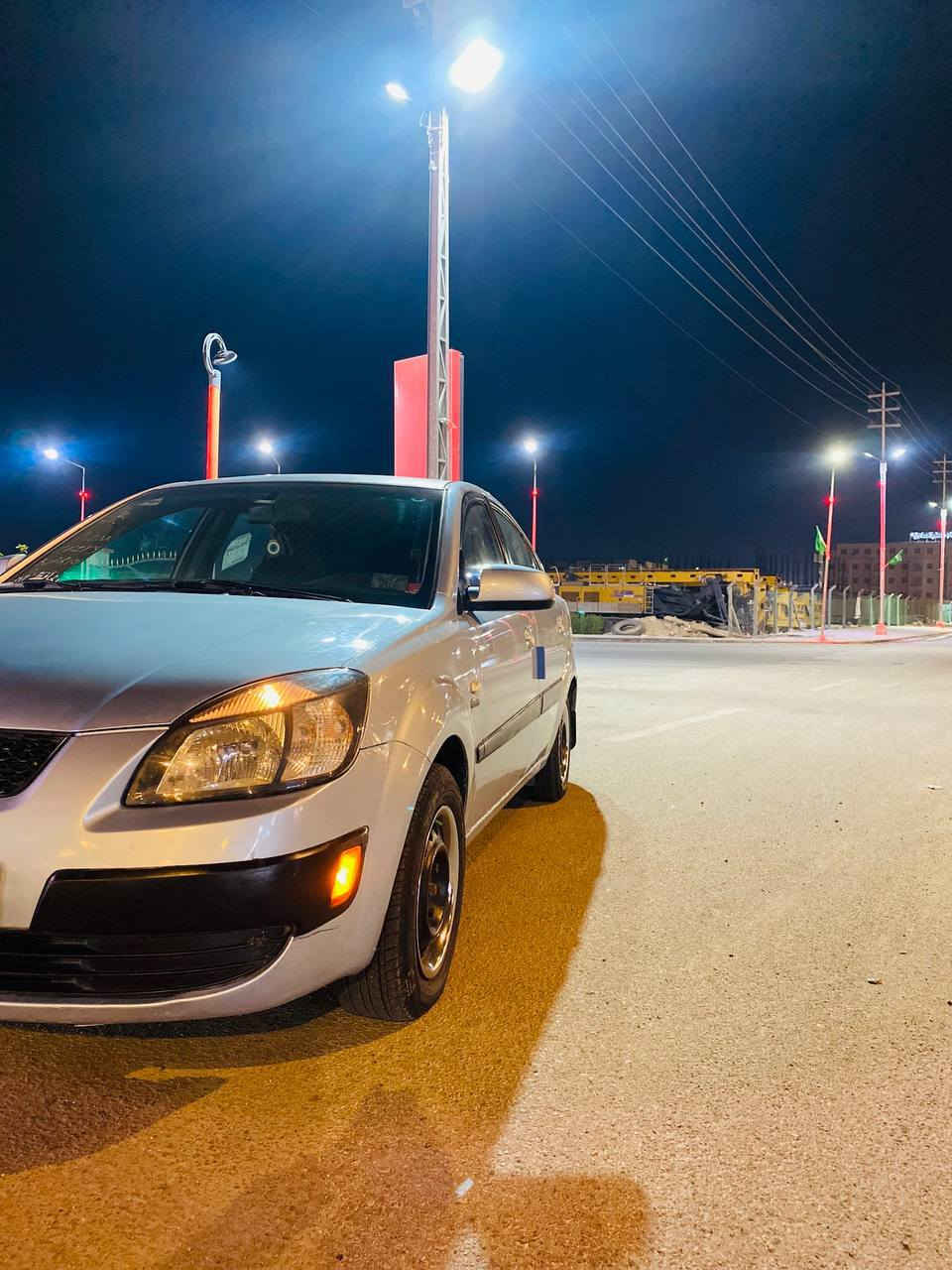 للبيع كيا ريو موديل 2006 وارد أمريكي بيع أو مراوس
سيارة مكينه وكير وحداديه وتخم تاير وكهربائيات كفاله 

مكينه 1600 شرط لابخار ولاتنقيص سيارة شاشه كامرا جاهزه ورقم قادسيه مميز دولي شرط مداور بيها جاملغ امامي وصبغ( حزام )مكانها نجف كوفه السعر ٧٢ بيها مجال قليل ***********
