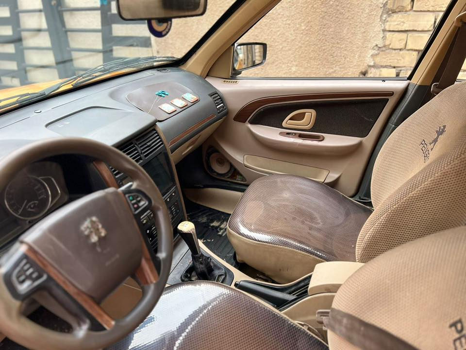 السلام عليكم بيجو بارس لبيع موديل 2018 
استفسار الاتصال ع الرقم ***********

