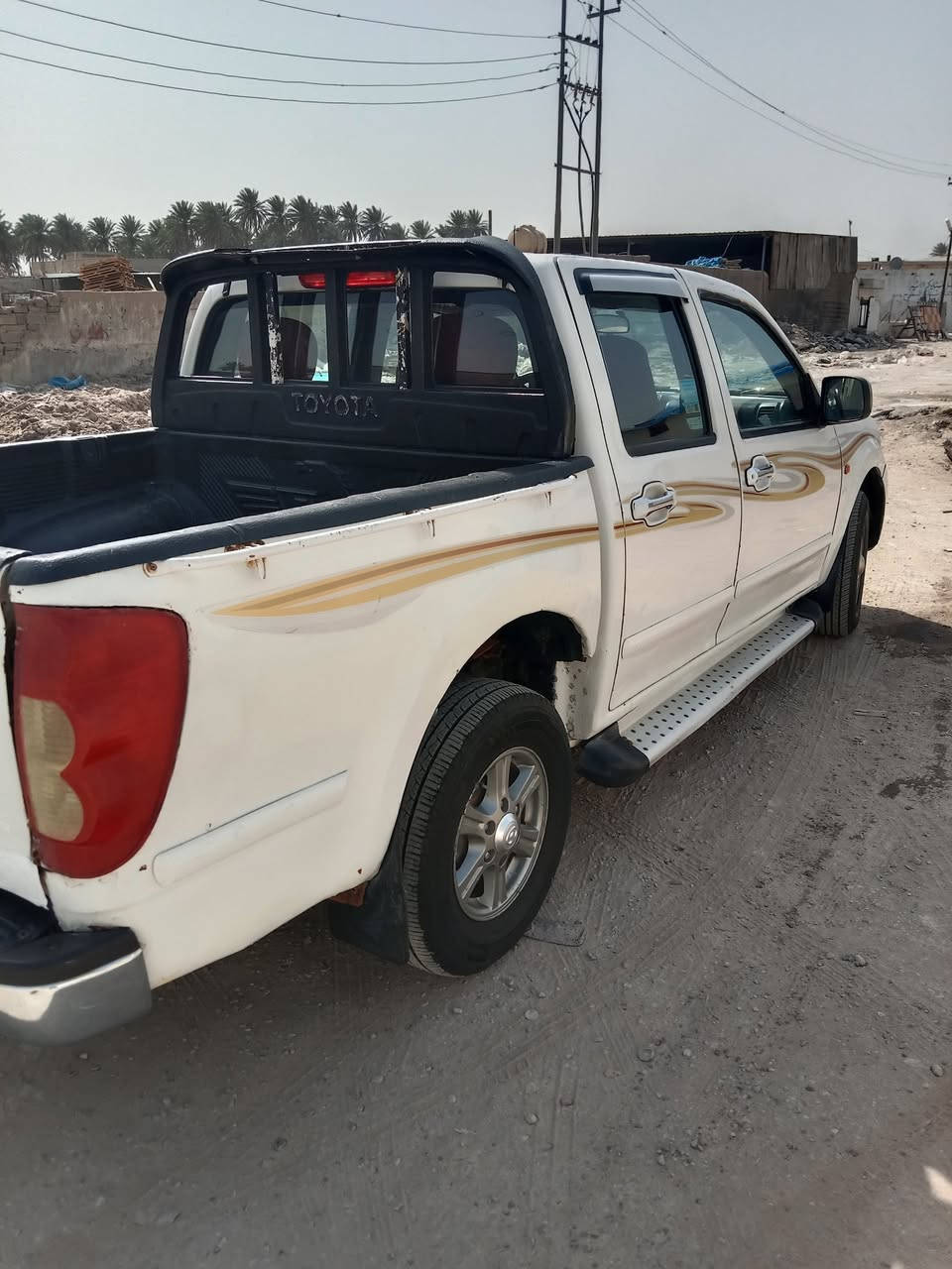 بيكب كريت ويل رقم قادسيه انكليزي موديل ٢٠١٢  مكفوله كير ومحرك وحداديه مكفولات تخم تايرات موجوده بالحله حي نادر سعر ٦٠ وبيه مجال الاتصال ***********
