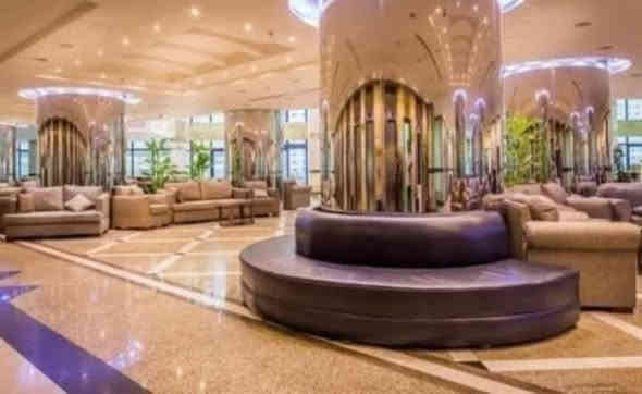 #سارعو_بالحجز_المقاعد_محدوده
مكتب الرحمة للحج والعمرة
🕋 مكتب الرحمة🕋
 💥💥  عرض خاص.   💥💥 
💥 💥 عمرة خاص  💥💥
●●●●●●●●●●●●
 💥💥عرض خاص💥💥 
🏢 فندق اركان بكة
🚍 شامل النقل الى الحرم
📃 التقييم 》⭐️⭐️⭐️⭐️
🚃 عن طريق البر 600 الف دينار
المقاعد محدودة
💥موعد الرحله 2025/12/25💥
●●●●●●●●●●●●●
⚠️ البرنامج 
● يرافق القافلة مرشد ديني
● شامل الهدايا حقيبة كبيرة حقيبة متوسطة وحقيبة صغيرة وشفقات واحرامات للرجال وحجابات للنساء
● المزارات في المدينة المنورة و مكة المكرمة 
● يدفع المعتمر 25 الف في جميع البرامج
● في حال طلب غرفة خاصة يتم اضافة مبلغ الى البرنامج وحسب الاتفاق
●●●●●●●●●●●●●
العنوان
موصل حي النور دورة محمد طاهر زيناوه بداية سايدين ارض النور
موقعنا الجديد
●●●●●●●●●●●●●
هواتف المكتب
***********
***********
***********
***********
***********
