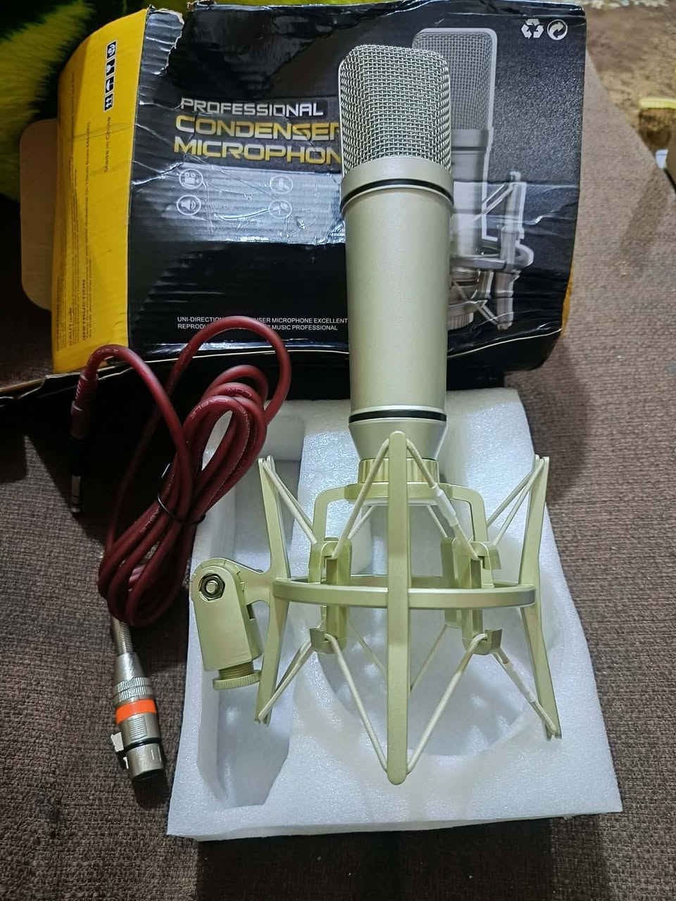 مايك احترافي السعر ٣٥ الف متوفر توصيل جميع المحافظات التواصل على الخاص


**إذا كنت صاحب هذا الإعلان وتريد حذفه لأي سبب، رجاءا أرسل رسالة إلى الدعم الفني**