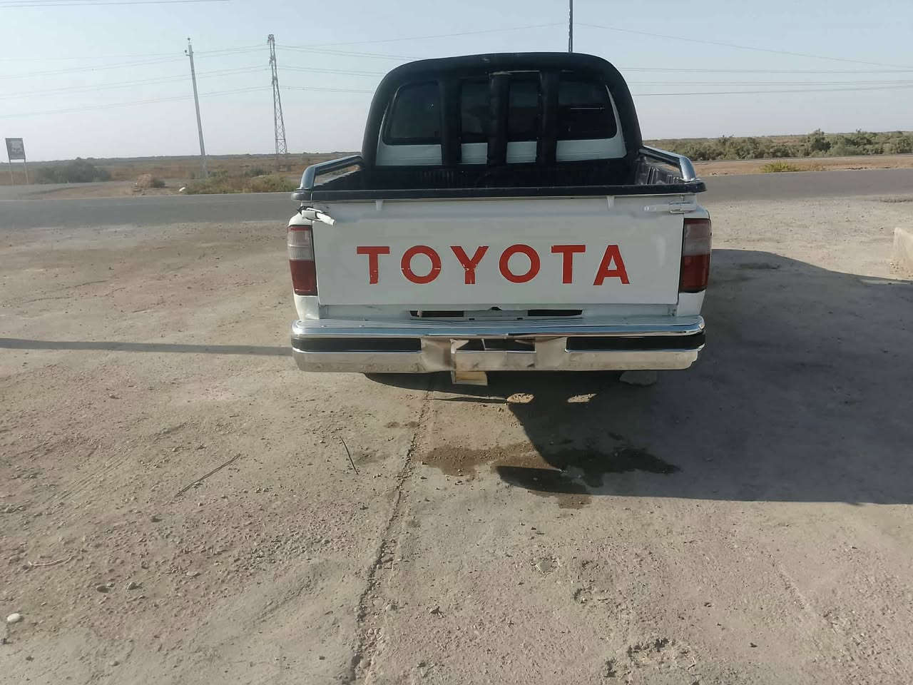 السلام عليكم جمره ٢٠٠٤ مصبوغه عام تعمير جديد رقم بصره تحويل ثاني يوم تخم تايو حداديه جديده كعربائياة كلها شغاله دشبول ماروني محسن المكان ميسان المجر الكبير السعر ٨٥ وبيها مجال حك الجيه للستفسار لاتصال /***********
