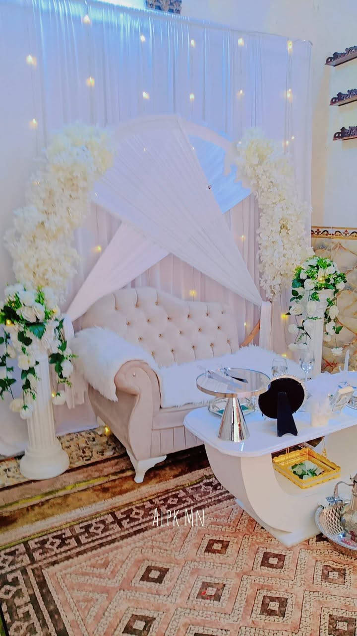 السلام عليكم يوجد كوشات جميع المناسبات حسب طلب توصلك للبيت جميع محافظه بابل عنوان الحصوه *********** يوجد واتساب او تصال على الرقم#كوشات_مناسبات
