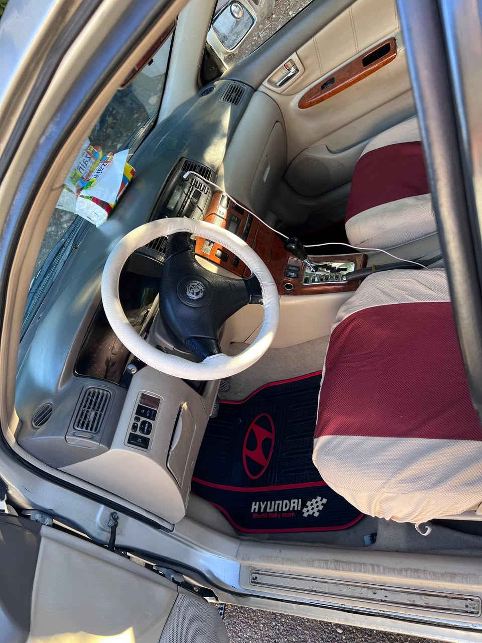 كورله موديل 2002 رقم وسنويه وهزة جديده مصبوغه جماليه فول واحد على واحد كشن جلد مري شفط سلايت طكتين تبريد بيانو 🎹 
تخم تاير ويل اسود مكينه 2000 اقتصاديه بشكل داخل بيجي صاج مسجل بلادي سماعات سستم صوت اواكس للبيع او مراوس شعندك نزل حسب القناعه السعر 75 وبيهه مجال حك الشوفه مكاني بغداد وهذا رقمي للاستفسار *********** ابو الحسن
