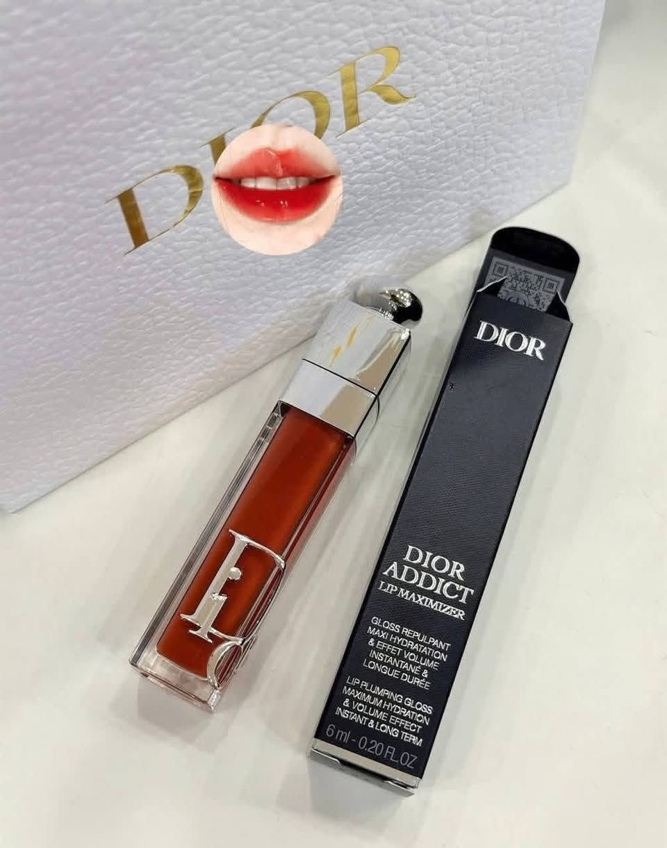 ⁨ 💎 فخامة ديور بلمسة واحدة توفرت هي الألوان
✨ لمعان راقي يبرز جمال الشفاه فوراً
💋 يعطي امتلاء ناعم ومظهر صحي
💧 تركيبة مرطّبة، خفيفة، بدون لزوجة
🌸 مناسب لوحده أو فوق الروج

🗣 كلوس ديور… لأن التفاصيل الصغيرة تصنع الفخامة
‏
#اكسبلور
#مشاهدات
#العراق
#اكسبلور_فولو


**إذا كنت صاحب هذا الإعلان وتريد حذفه لأي سبب، رجاءا أرسل رسالة إلى الدعم الفني**