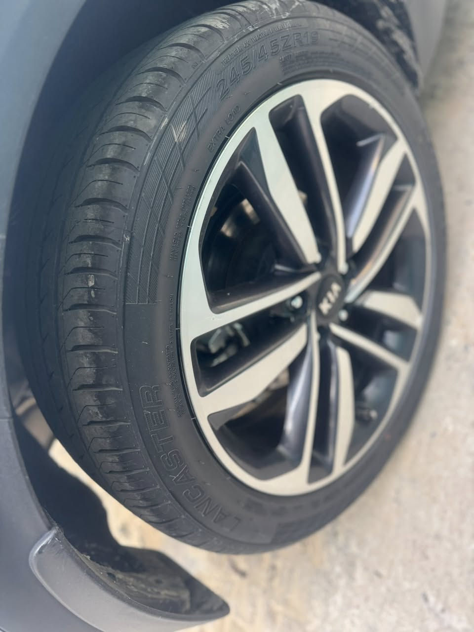 سبورتج مديل ٢١ بصمة سونار موجود ماشية ١٠٢ سونارها موجود سعرها ٢٠٠ لاتصال ***********رقمها بغداد باسمي
