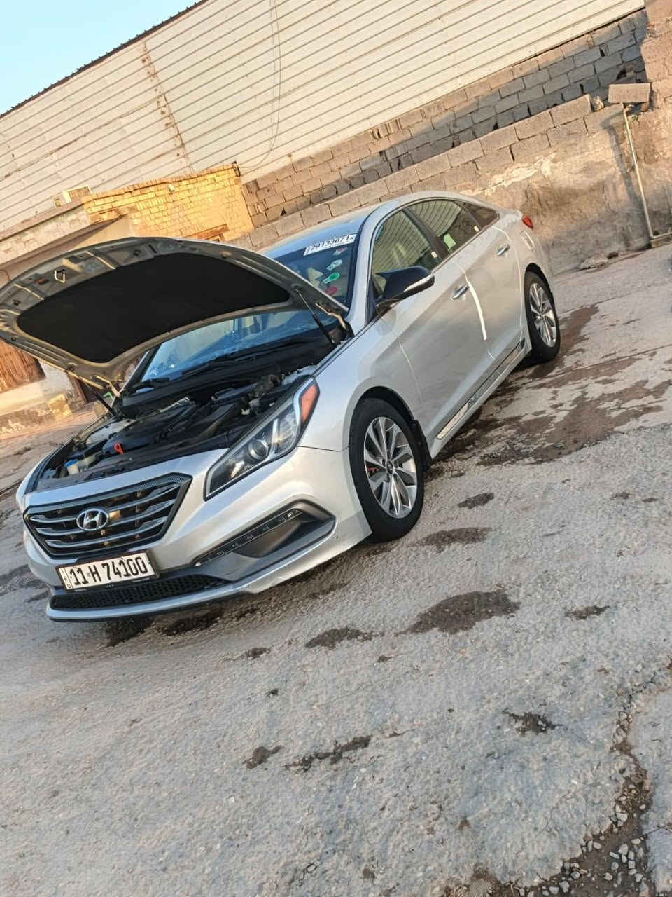 سوناتا موديل ١٦ سبورت بغداد بسمي ضرر بيبان ثنين  مبدلات جه الصدر إصليات نفس اللون بدون دواخل والضرر الداخلي مع صور ماشيه ٨٧ حقيقي مكينه ع وضع الشركه مثل ما بالصور السياره جاهزه وحلوه 
مكانه ذي قار 
اتصل وتدلل ***********
