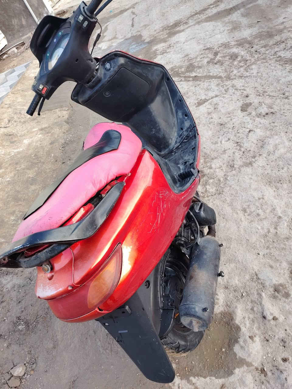 السلام عليكم فراشه للبيع شغاله سلف هندر السعر  ٢٧٥ مكان ابي غرق حي السلام للاتصال ***********
