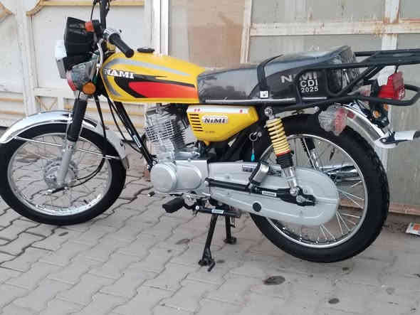 السلام عليكم نامه شبه اصلي موديل 25 اوراق السعر 850 وبيها مجال بسيط كلش
***********
