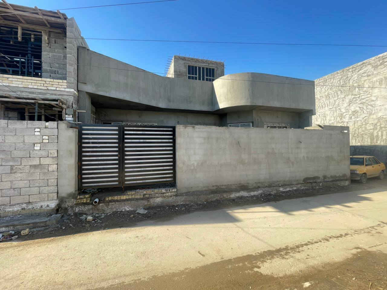 السلام علیکم
بيت للبيع مساحه ٢٠٠ م
طابو قرار ٢٥
الاستفسار
***********
جسر ديالى الجديد الكرغوليه
