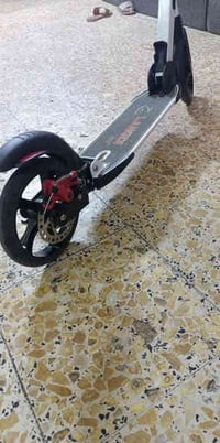 سكوتر كهربائي • جديد • ما مستخدم