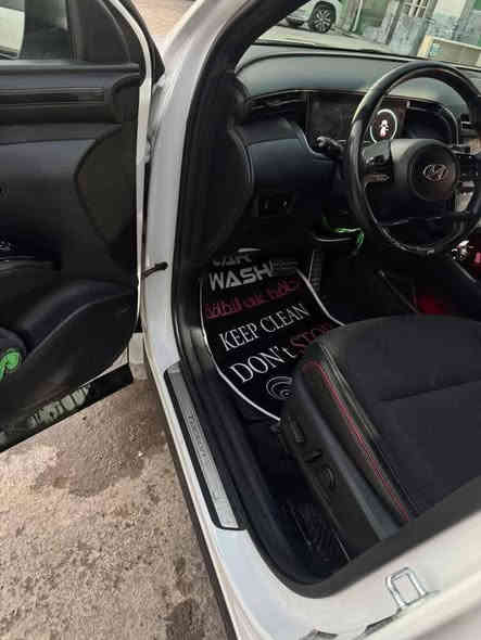 توسان ان لاين ٢٠٢٣ حادث موجود بالصوره جانبي ماشيه ٤٣الف فوول مواصفات للستفسار ***********
