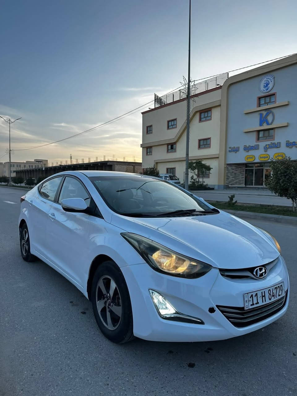 السلام عليكم من رخصت الأدمن الانتراا 2016
وارد امريكي بيهاا قطعتين جاملق وبنيد رقم انكليزي سياره حره
مكاني كربلاء  سعر 80 قفل 
***********
