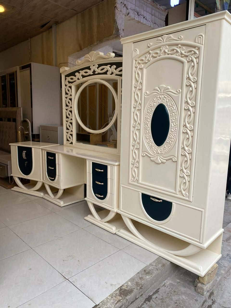 داخل خارج صاج ضهر جرجوبه سلايت السعر مليون 250


**إذا كنت صاحب هذا الإعلان وتريد حذفه لأي سبب، رجاءا أرسل رسالة إلى الدعم الفني**