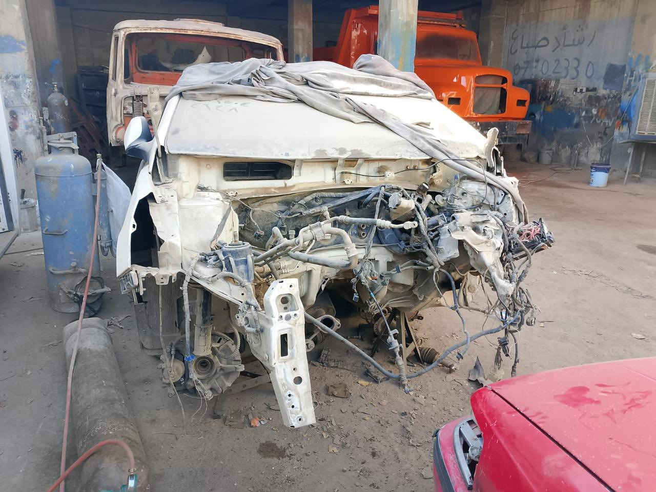 سلام عليكم اكسنت 2011 للبيع متضرر  سنويه و رقم شرط تحويل شرط كير محرك شرط ال شراي يخابر
***********
