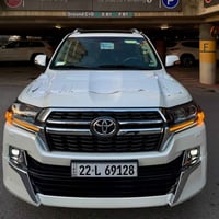 تويوتا لاند كروز 2021 GXR V8 فول كران تورين أصلي المواصفات الأساسية مو...