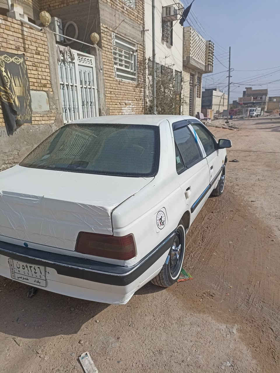 السلام عليكم للبيع بيجو 405 مديل 2012
رقم بغداد مشروع وطني سنويا 2027 سياره مكفولة ماعده دحجه بالجاملغ الخلفي بارد حدادية مكينة كير تبريد كلة مكفول
مكاني نجف 

بسم ولد صاحبي مسؤال عن مداور سيارة جاهزه وكلش حلوه سعر 40 وبالعافية على ياخذه رقم (***********)
